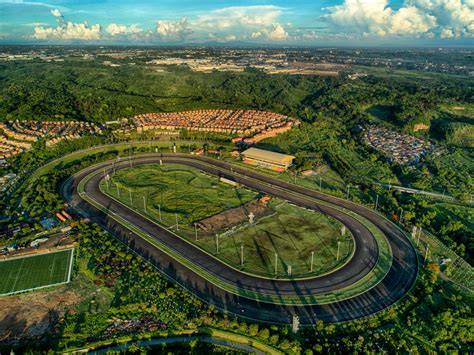 san lazaro leisure park